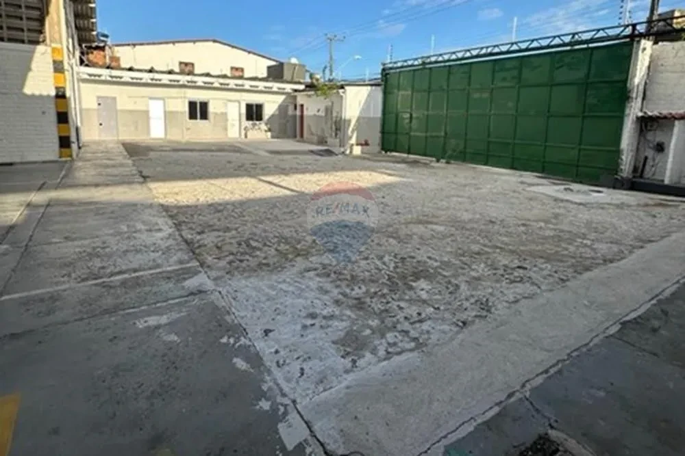 Imagem Galpão para Alugar, 1250 metros em Montese - Fortaleza