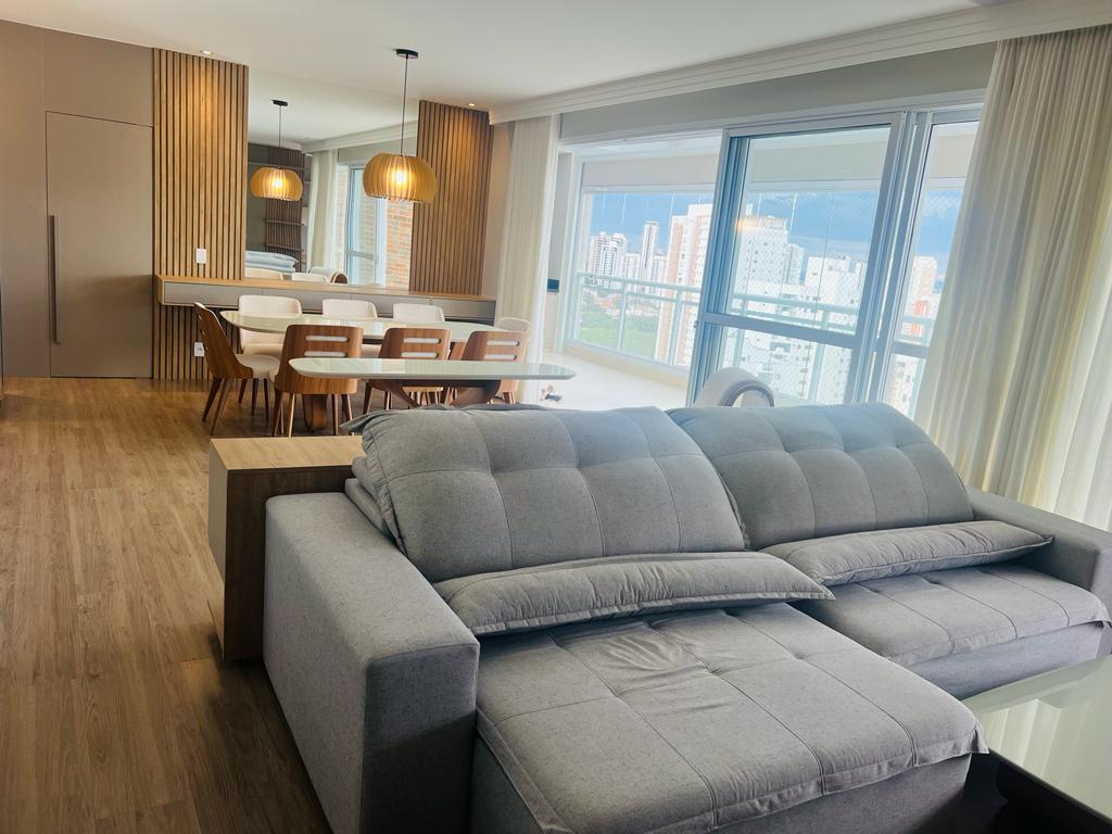 Apartamento com 3 Quartos à Venda, 181 m²em Cambuí - Campinas