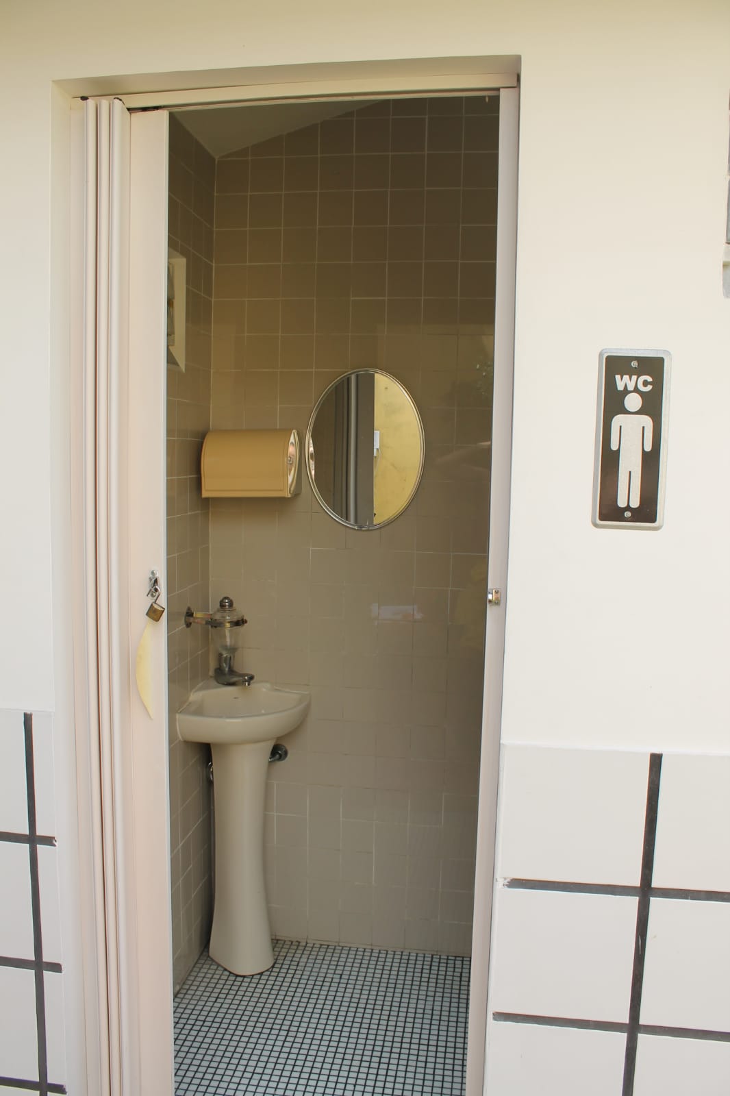 Imagem Casa com 4 Quartos para Alugar, 1 m²em Marco - Belém