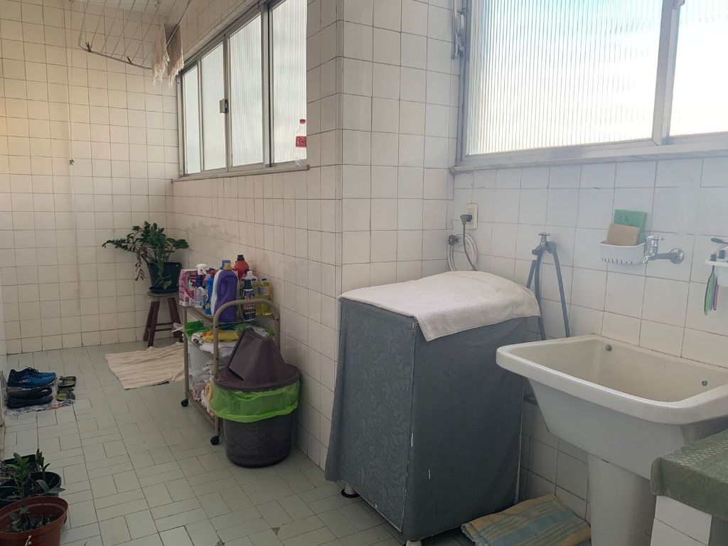 Imagem Apartamento com 3 Quartos à Venda, 150 m²em Icaraí - Niterói