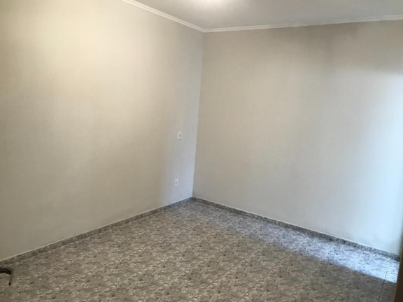 Imagem Casa com 3 Quartos à Venda,  em Presidente - Araçatuba