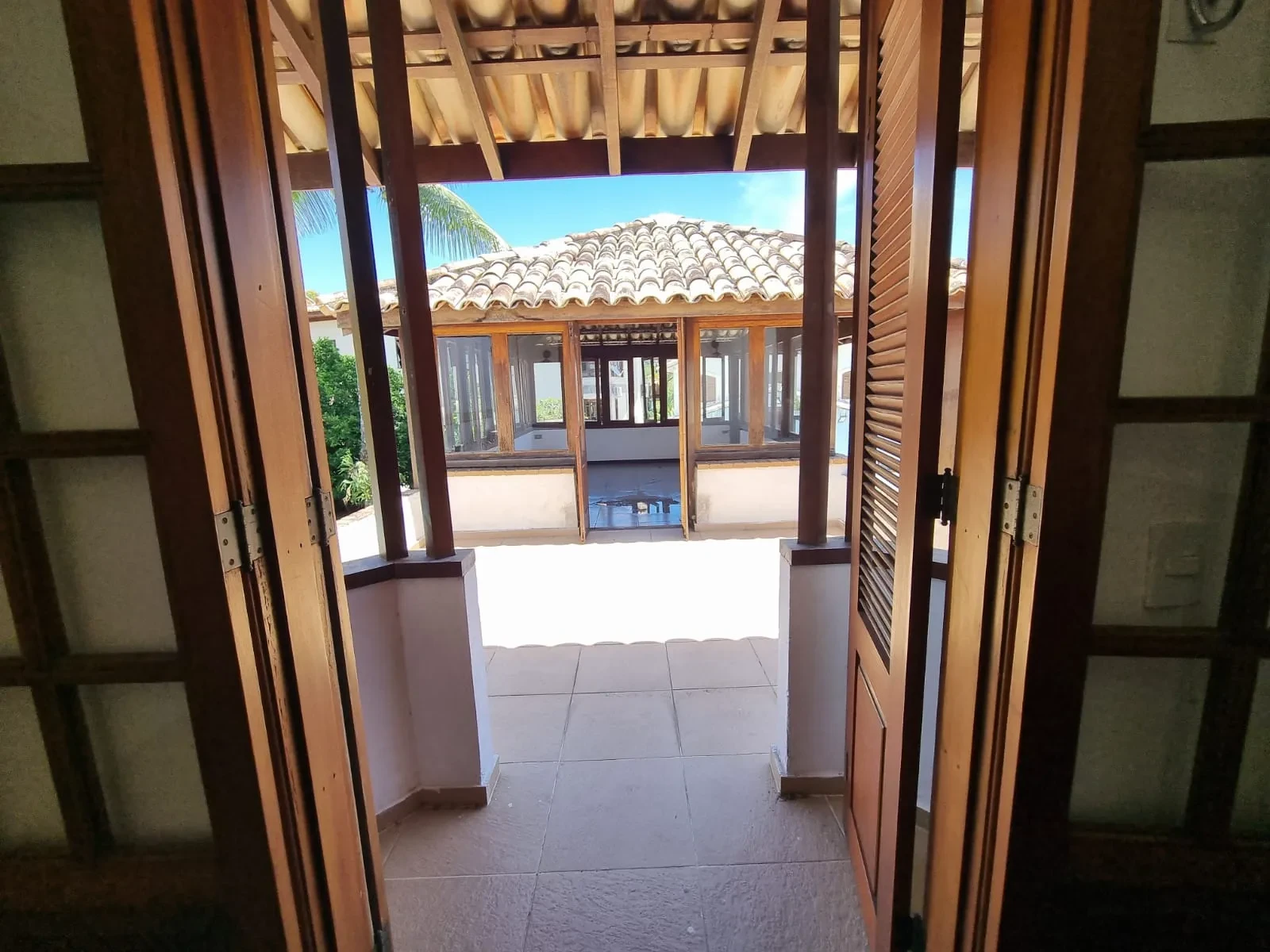 Foto do imóvel: Casa de Condomínio com 4 Quartos à Venda, 350 m² em Badu - Niterói