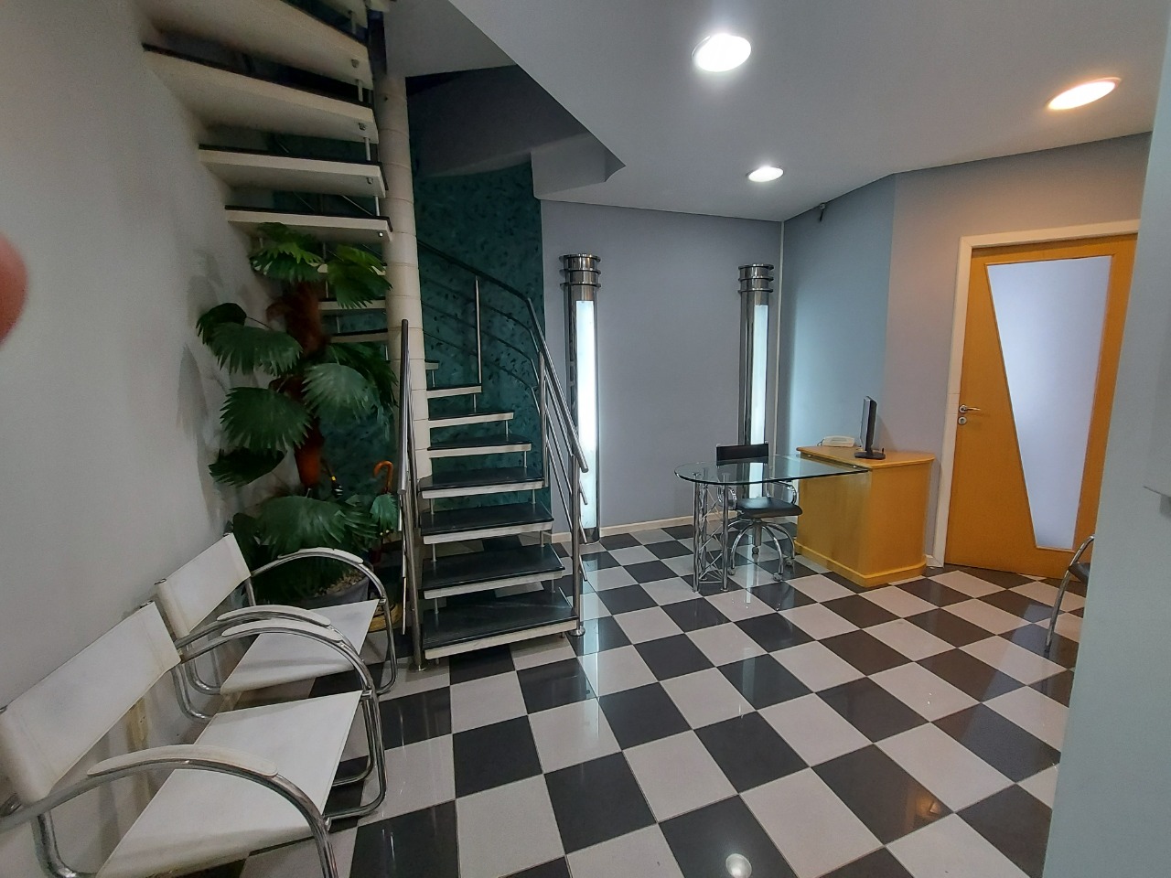 Sala Comercial à Venda, 169 m²em Centro - Florianópolis