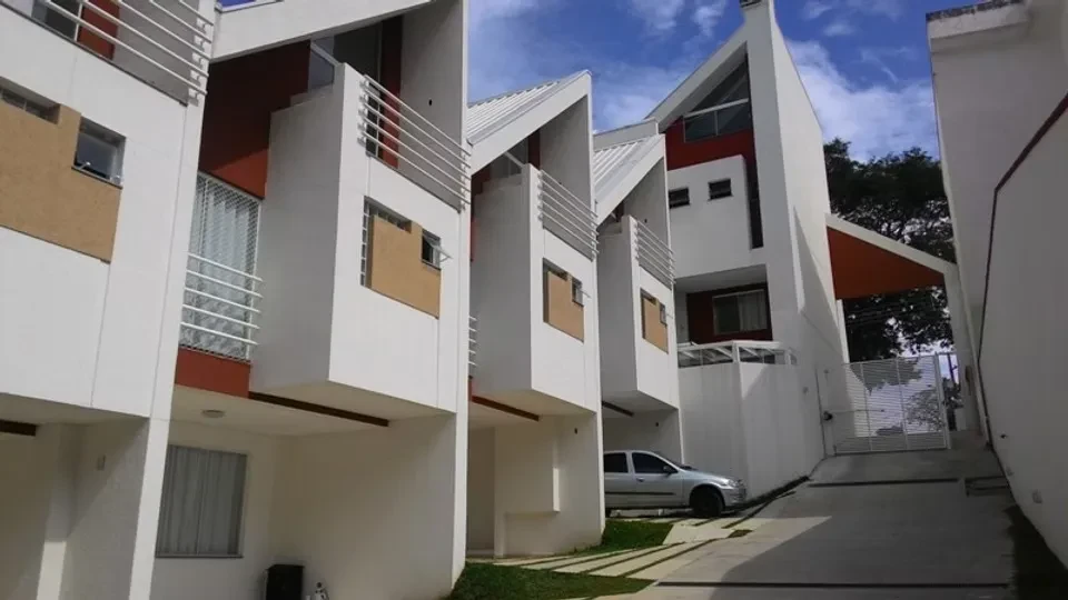 Imagem Casa de Condomínio com 3 Quartos à Venda, 198 m² em Pilarzinho - Curitiba