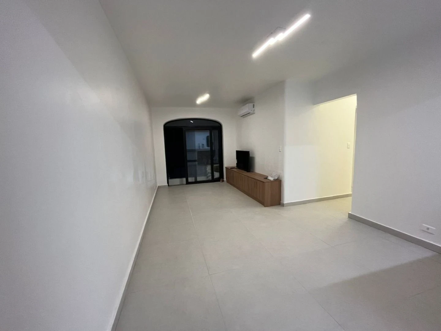 Foto do imóvel: Apartamento com 2 Quartos para Alugar, 70 m² em Vila Olímpia - São Paulo