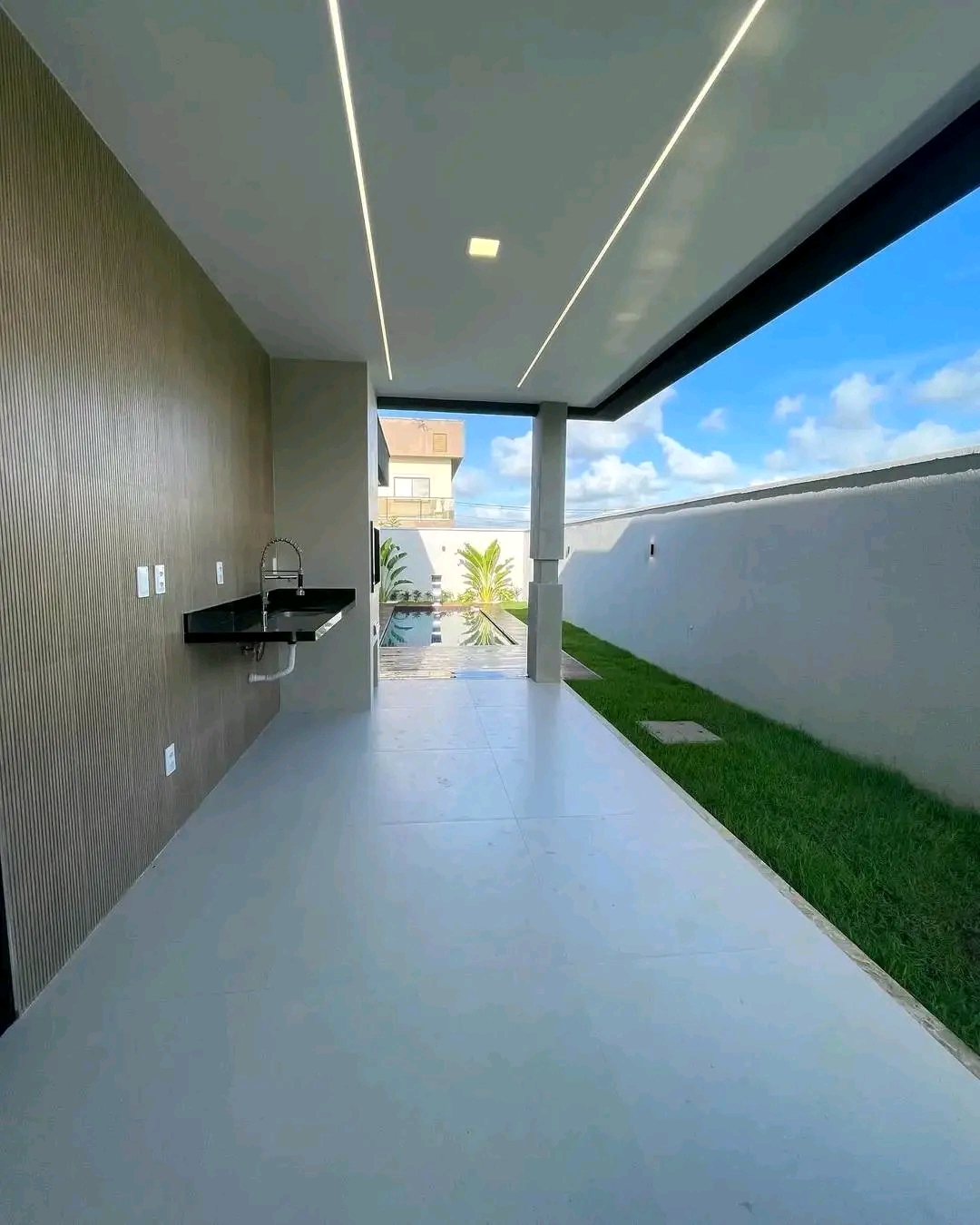 Imagem Casa de Condomínio com 3 Quartos à Venda, 169 m²em Cidade Alphaville  - Eusébio