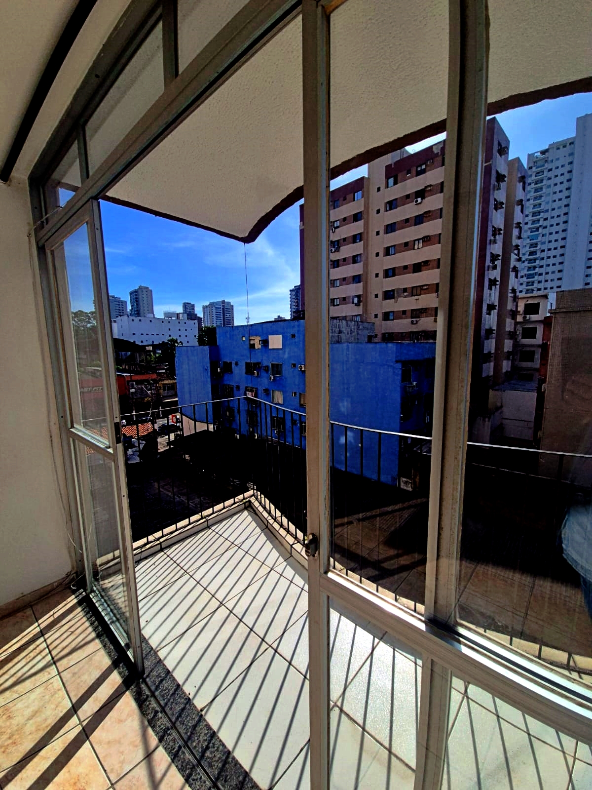 Imagem Apartamento com 3 Quartos para Alugar, 100 m² em Cremação - Belém