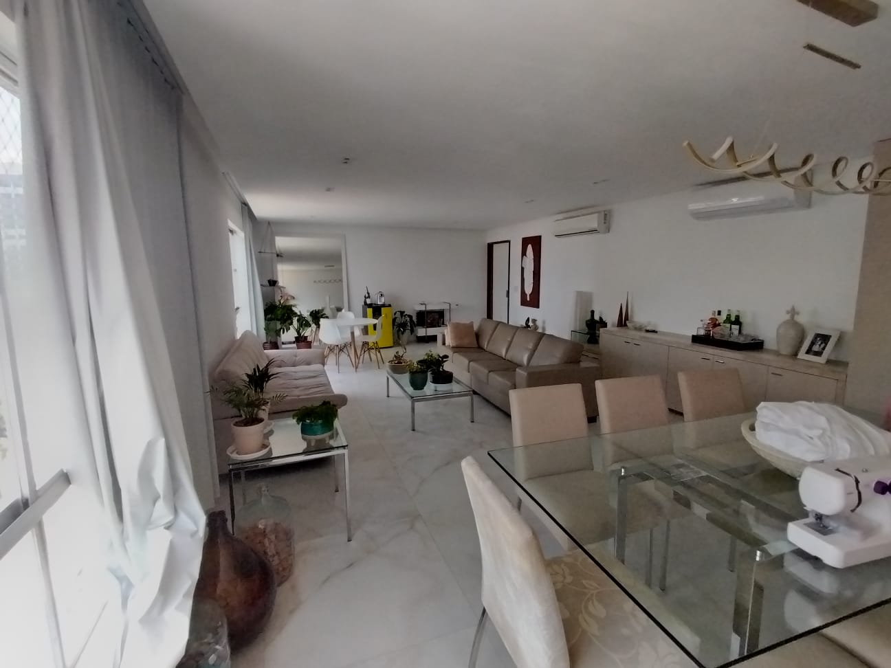 Imagem Apartamento com 4 Quartos à Venda, 198 m² em Aflitos - Recife
