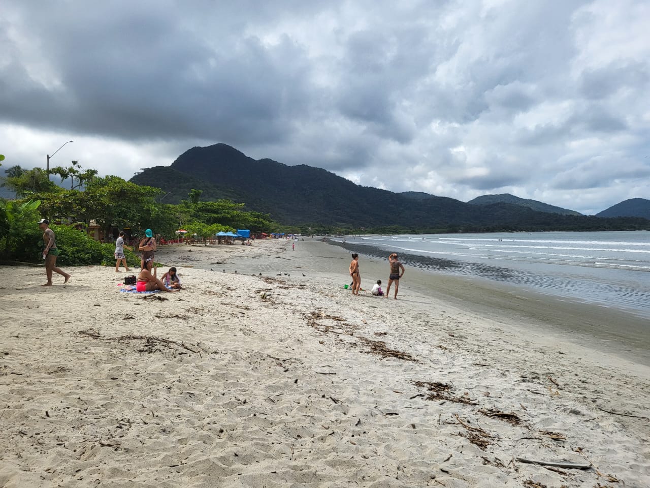 Imagem Casa com 4 Quartos para Alugar ou Temporada, 350 m²em Perequê Açu - Ubatuba