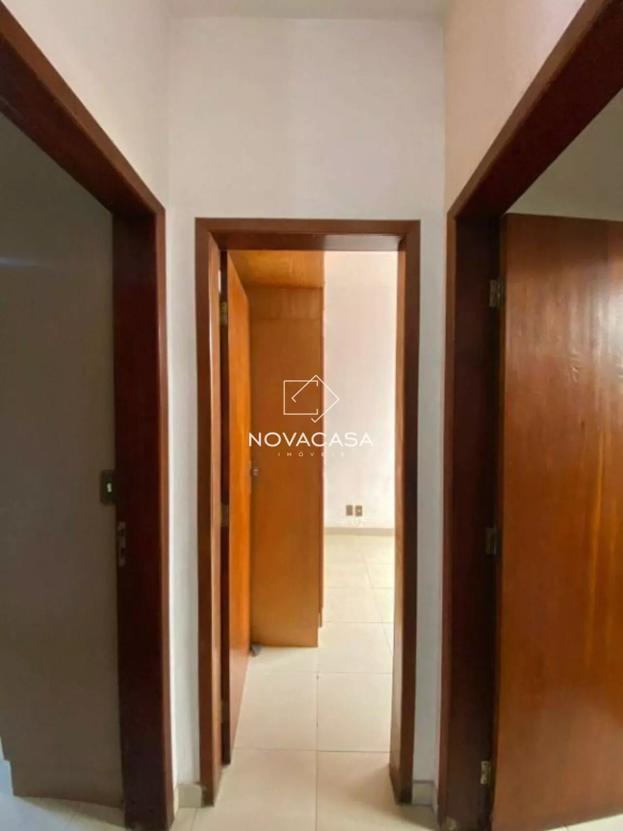 Imagem Casa com 2 Quartos à Venda, 90 m² em Planalto - Belo Horizonte