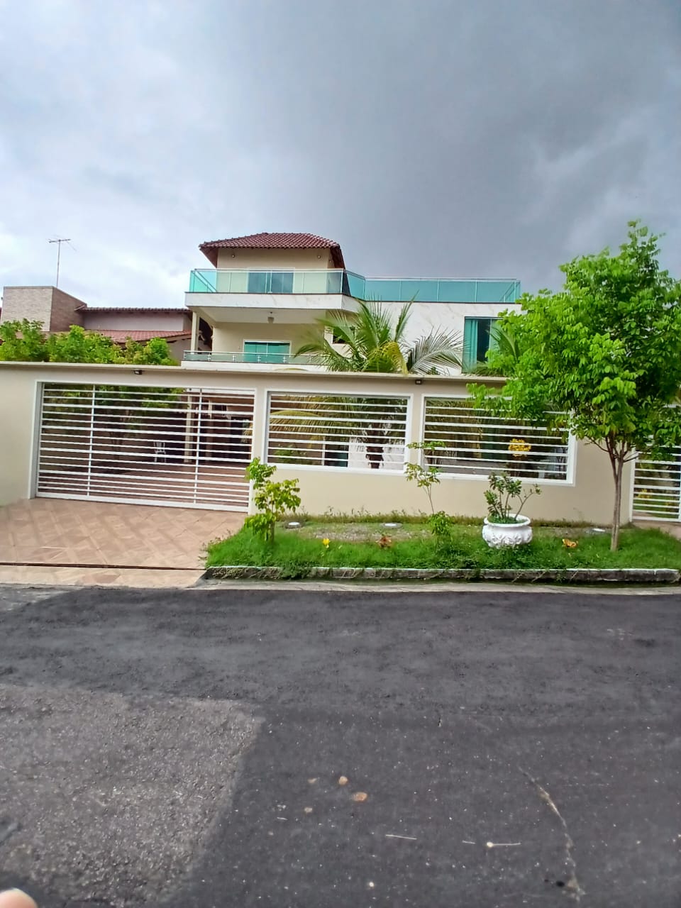 Imagem Casa de Condomínio com 5 Quartos à Venda, 600 m² em Ponta Negra - Manaus