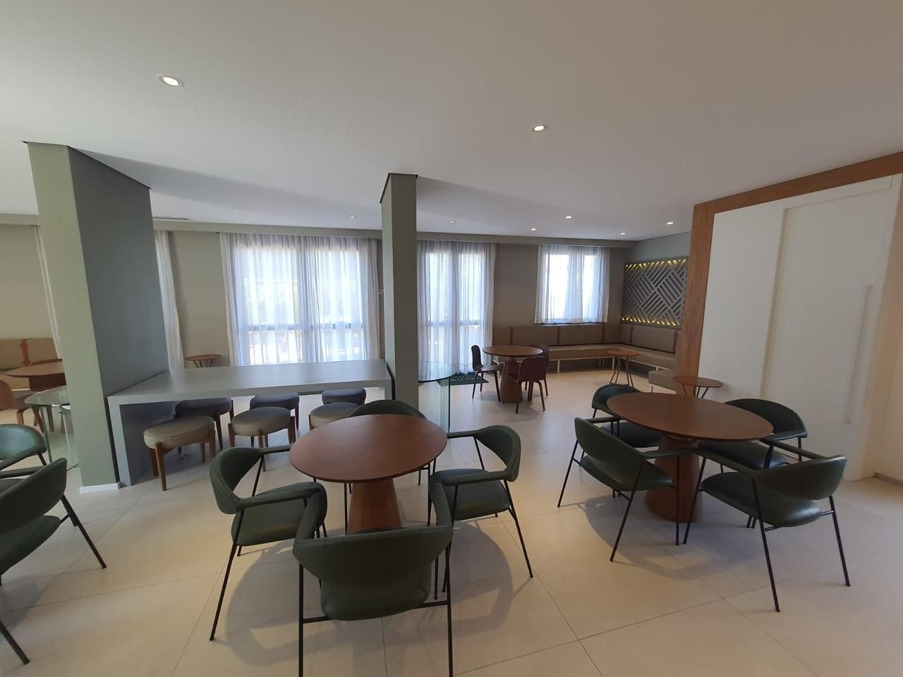 Imagem Apartamento com 2 Quartos à Venda, 73 m² em Vila Assunção - Santo André