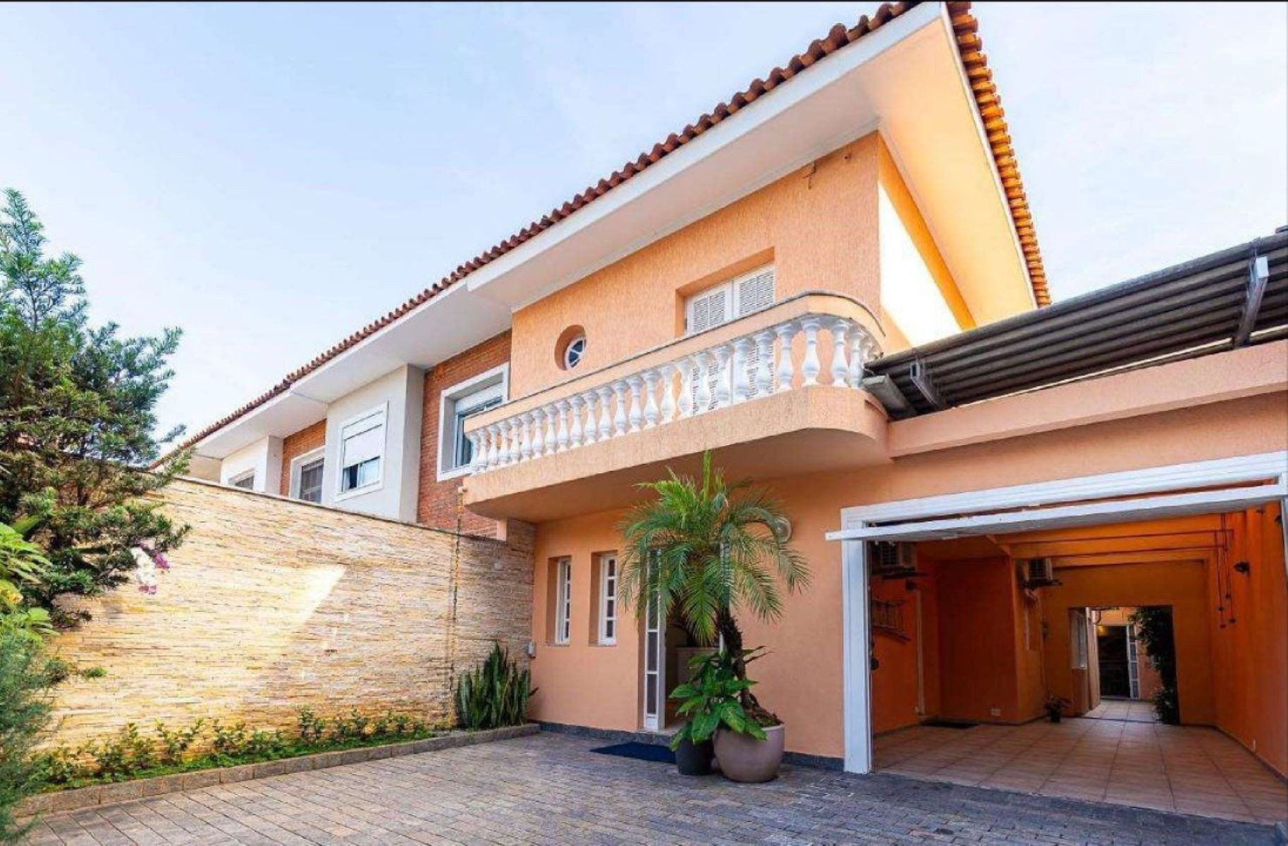 Imóvel Comercial à Venda, 220 m² em Jardim Paulistano - São Paulo