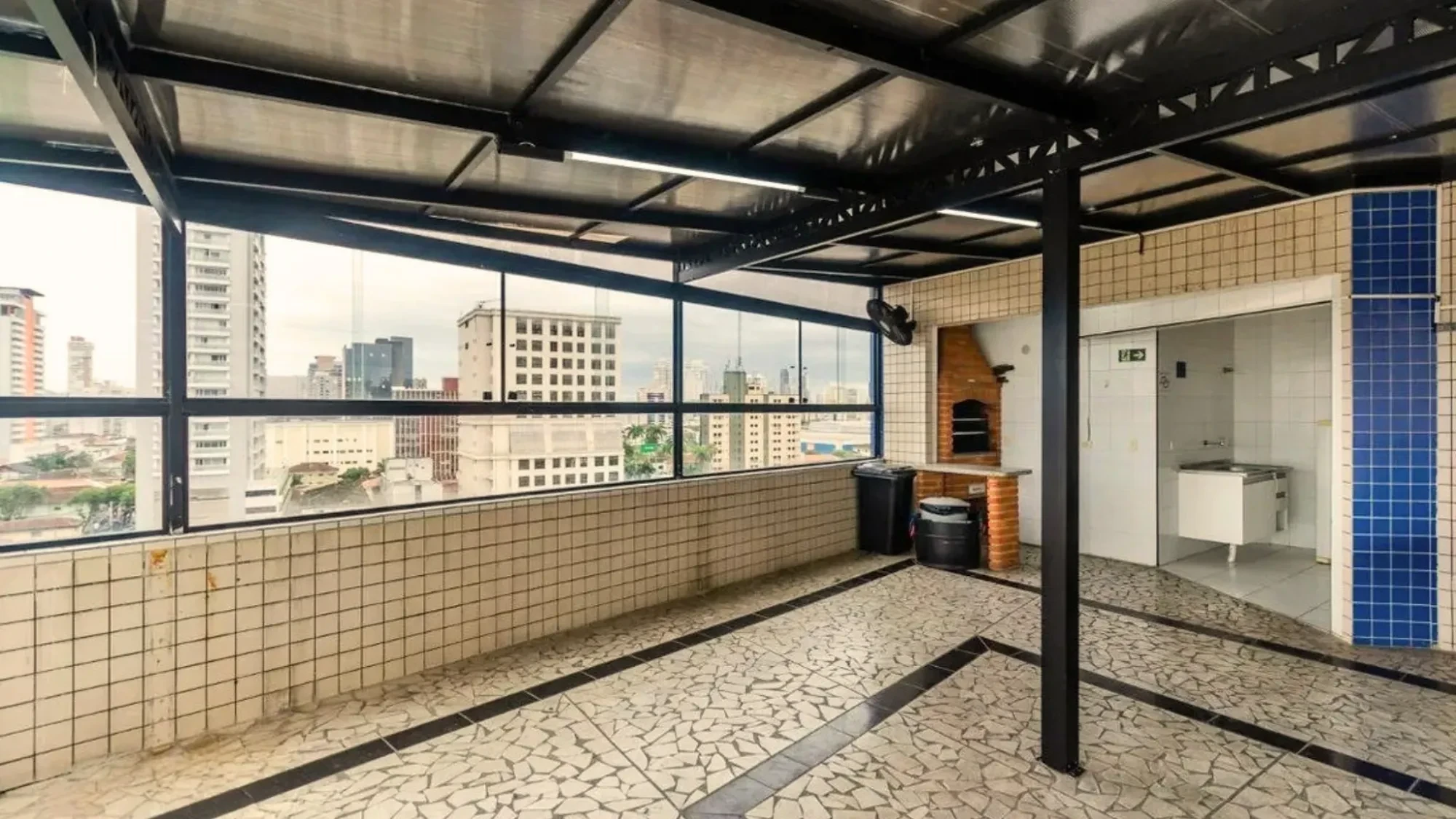 Imagem Kitnet com 1 Quarto à Venda, 36 m² em Encruzilhada - Santos