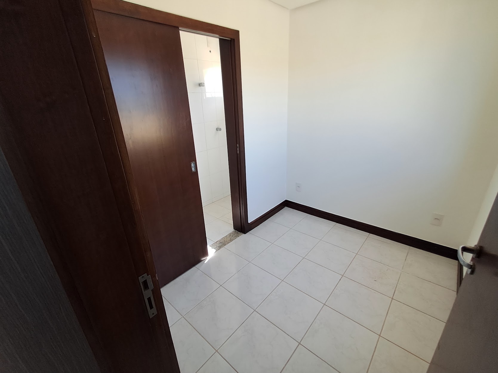 Imagem Apartamento com 3 Quartos à Venda, 487 m²em Centro - Criciúma