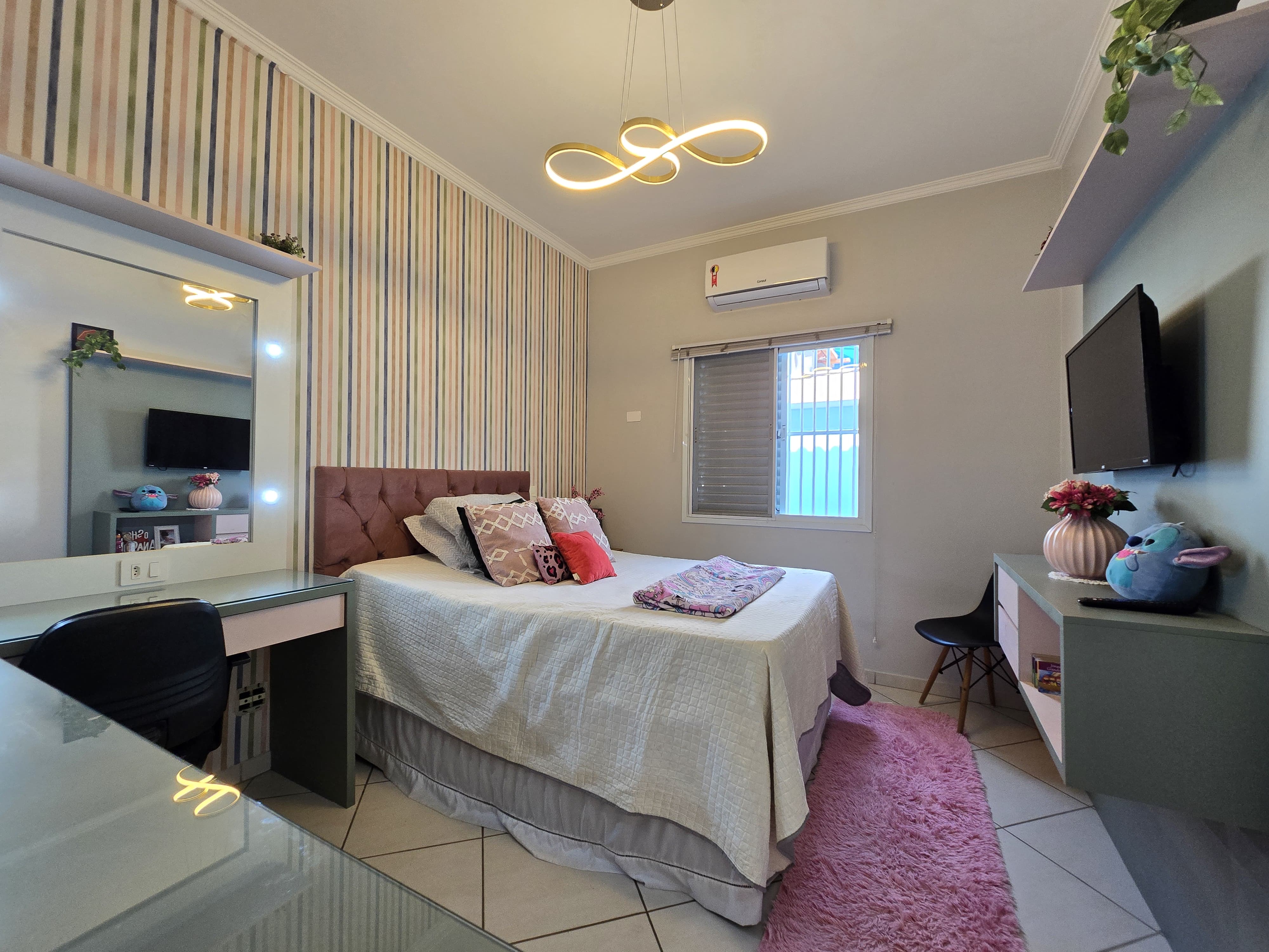 Foto do imóvel: Sobrado com 3 Quartos à Venda, 189 m² em Campo Grande - Santos