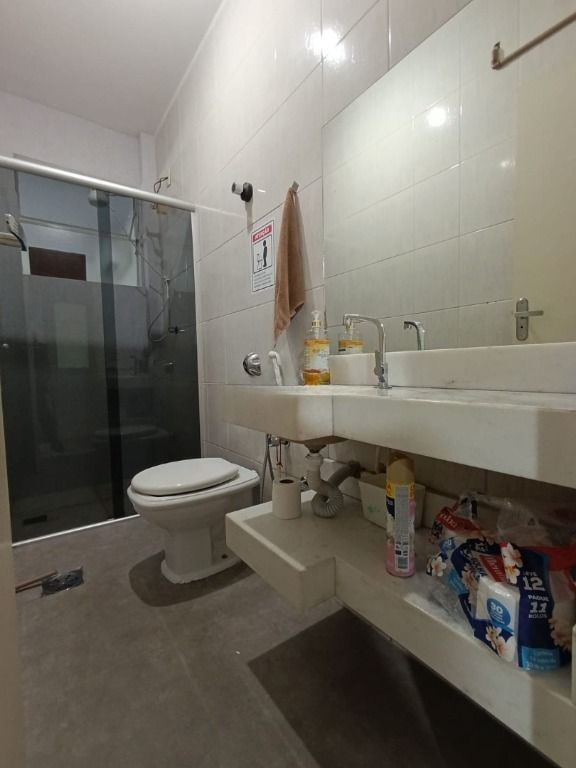 Imagem Casa com 2 Quartos à Venda, 70 m² em Vila Cloris - Belo Horizonte