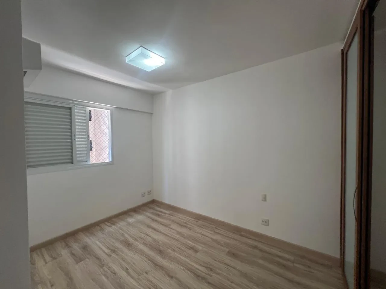 Imagem Apartamento com 2 Quartos à Venda, 98 metros em Gonzaga - Santos