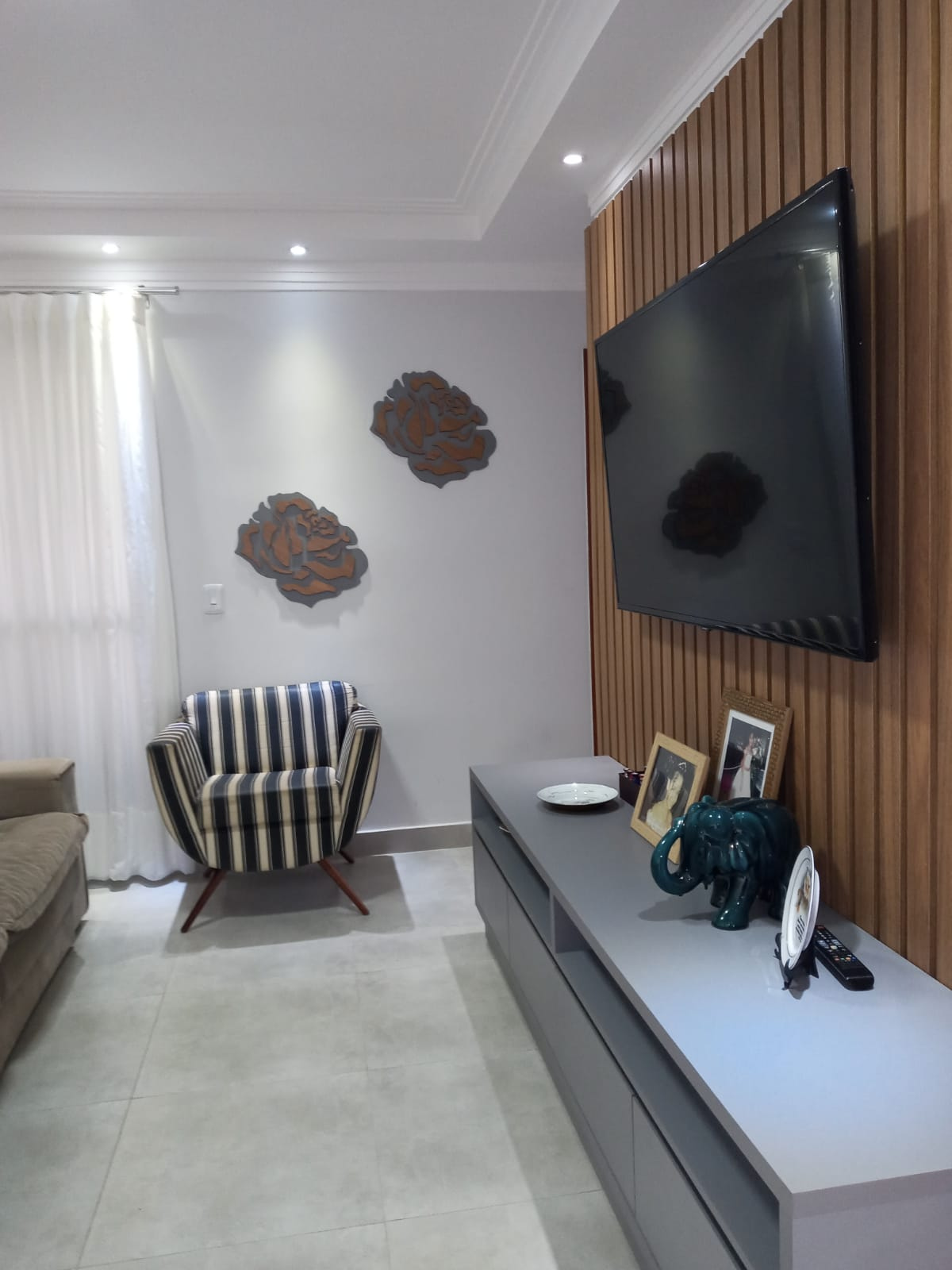 Imagem Apartamento com 3 Quartos à Venda, 70 m²em Setor Negrão de Lima - Goiânia
