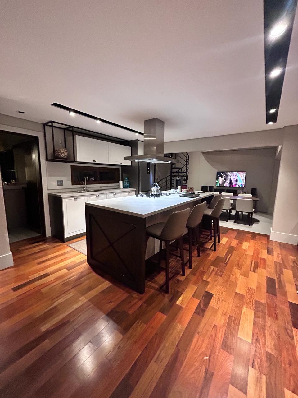 Foto do imóvel: Casa com 3 Quartos à Venda, 258 m² em Butiatuvinha - Curitiba