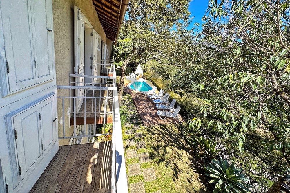 Imagem Casa com 4 Quartos à Venda, 256 m² em Itaipava - Petrópolis