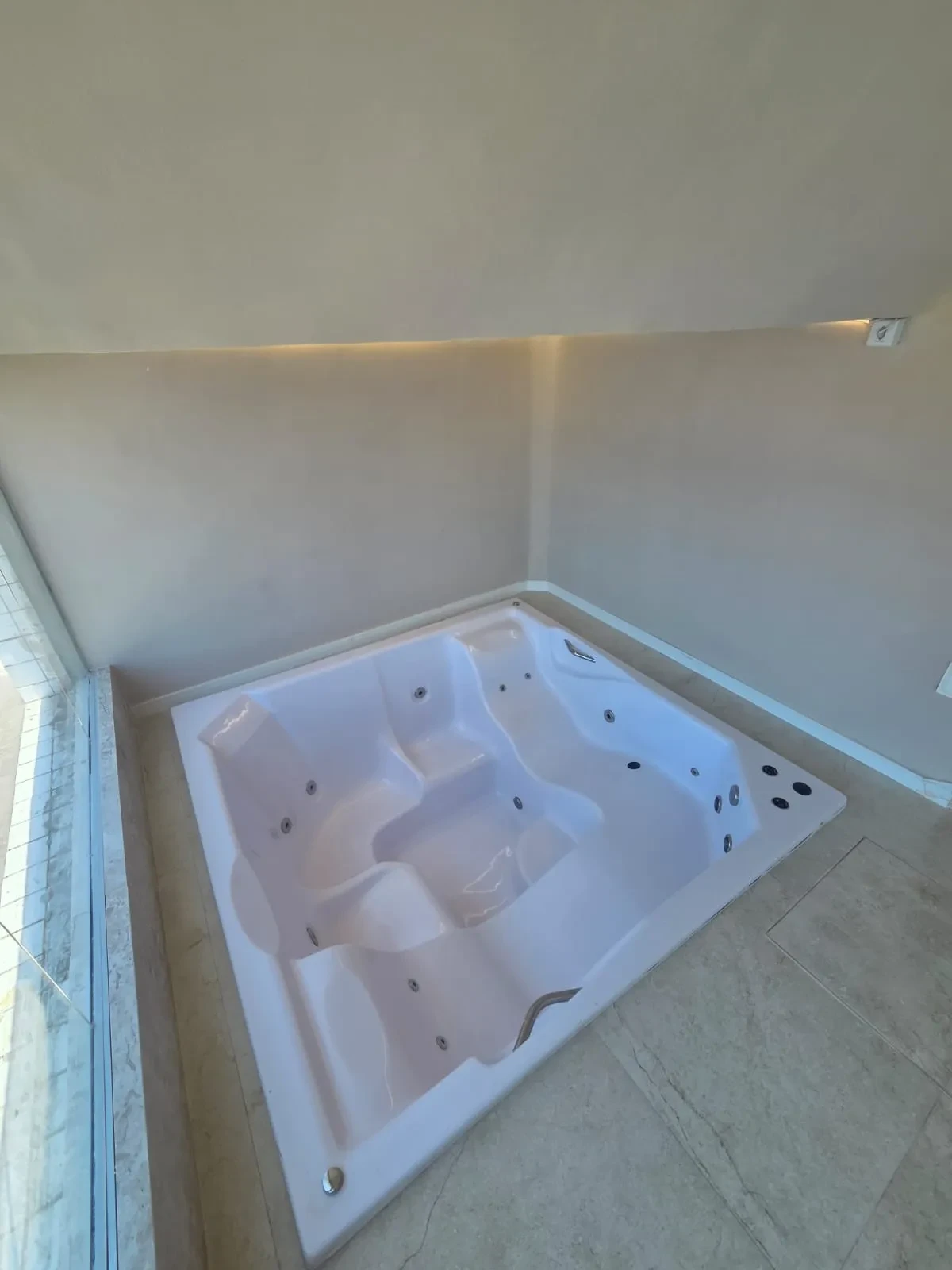 Foto do imóvel: Apartamento com 3 Quartos à Venda, 182 m² em Praia de Iracema - Fortaleza