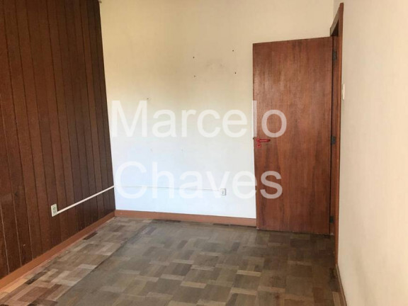 Imagem Casa com 3 Quartos à Venda, 250 m² em Petrópolis - Porto Alegre