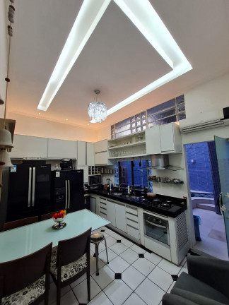 Imagem Casa com 3 Quartos à Venda, 240 m² em Maracangalha - Belém