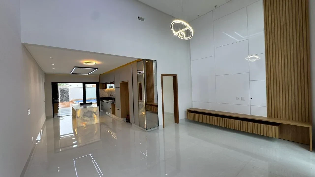 Imagem Casa com 4 Quartos à Venda, 223 metro em Moinho dos Ventos - Goiânia