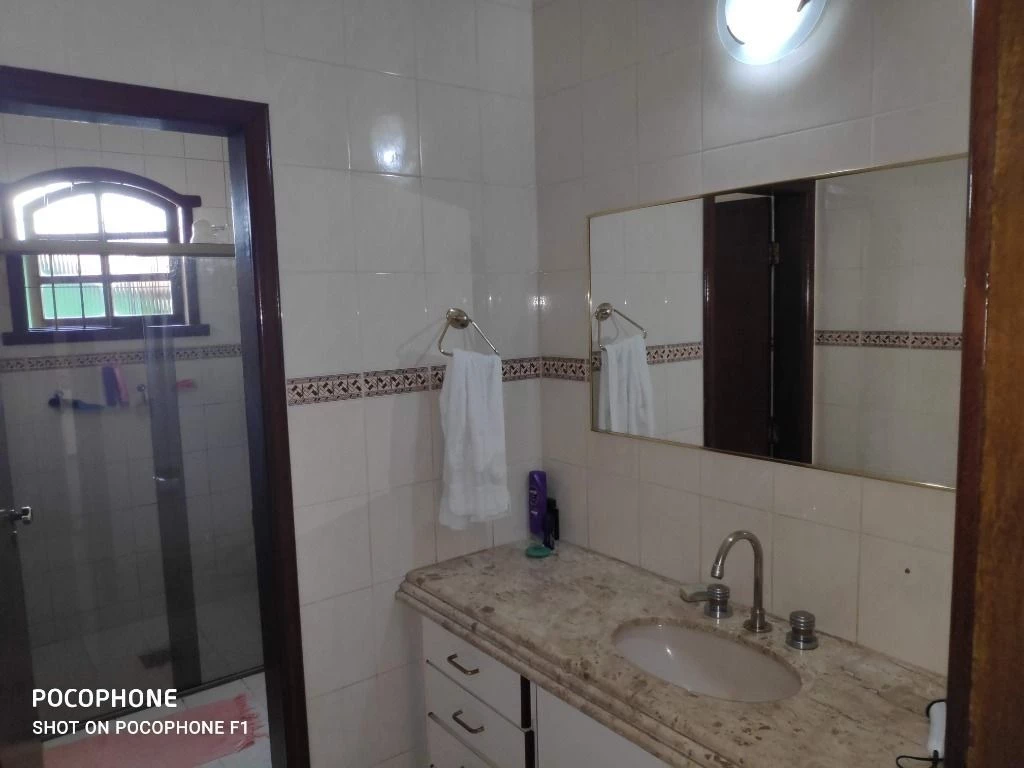 Imagem Casa com 5 Quartos à Venda, 290 m² em Parque Xangri-Lá - Contagem