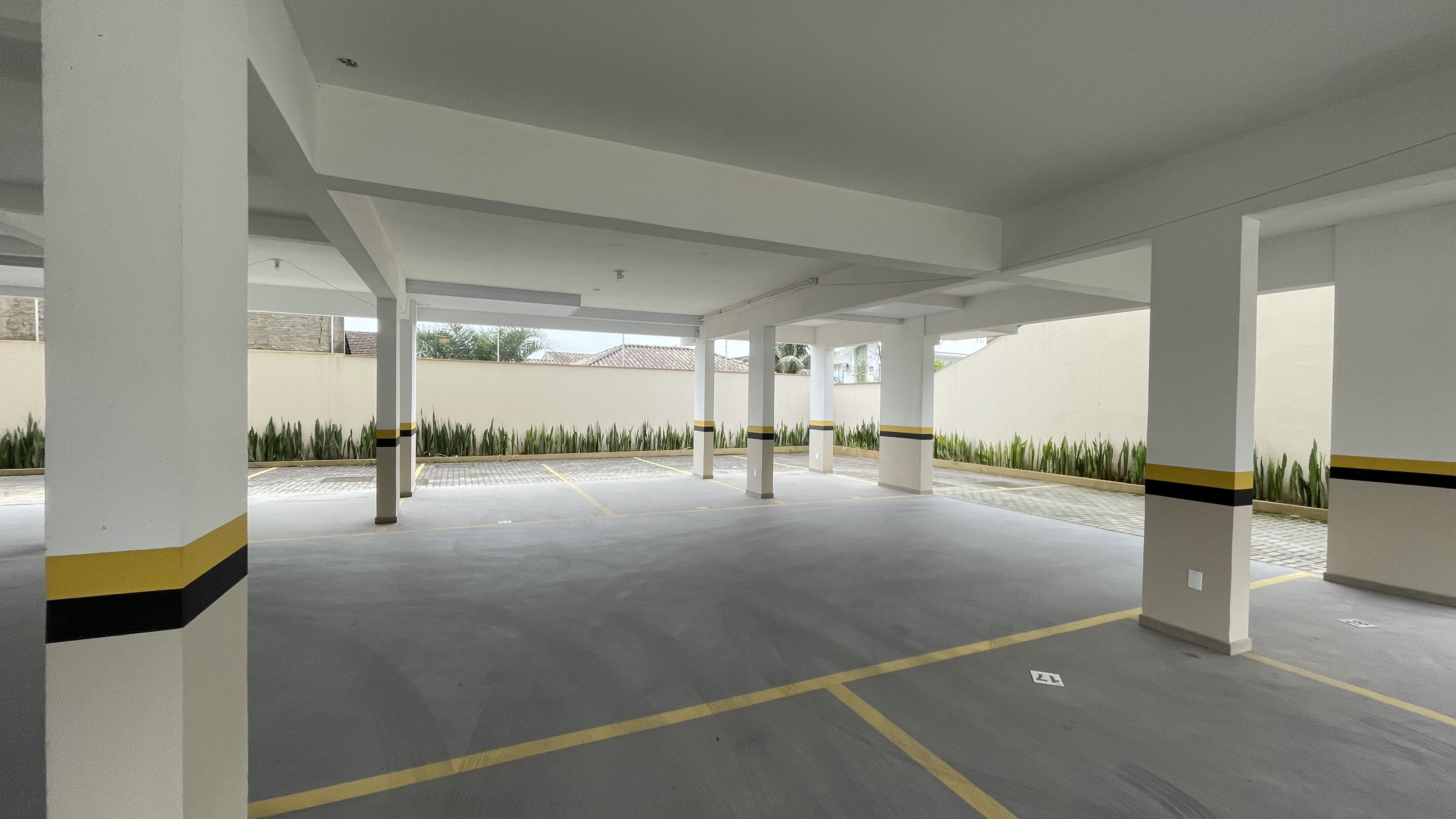 Imagem Apartamento com 2 Quartos à Venda, 62 m²em Comasa - Joinville