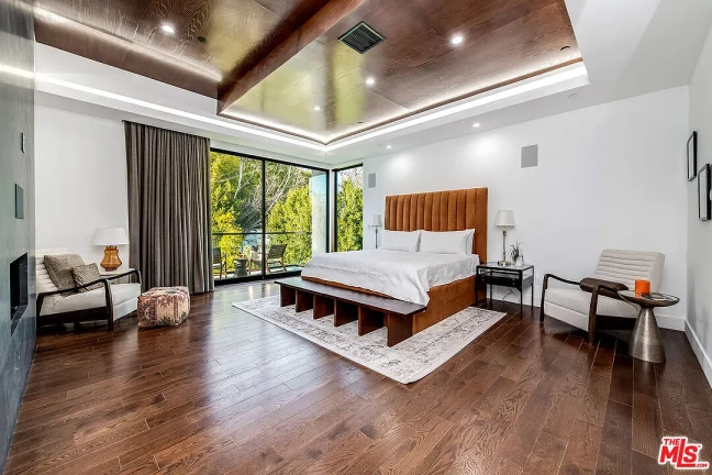 Foto do imóvel: Casa de Condomínio com 5 Quartos à Venda, 796 m²em Alphaville Residencial Um - Barueri