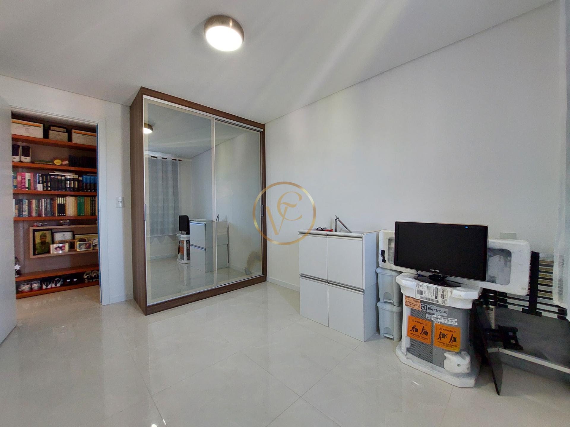 Imagem Casa de Condomínio com 3 Quartos à Venda, 210 m² em Serra Centro - Serra