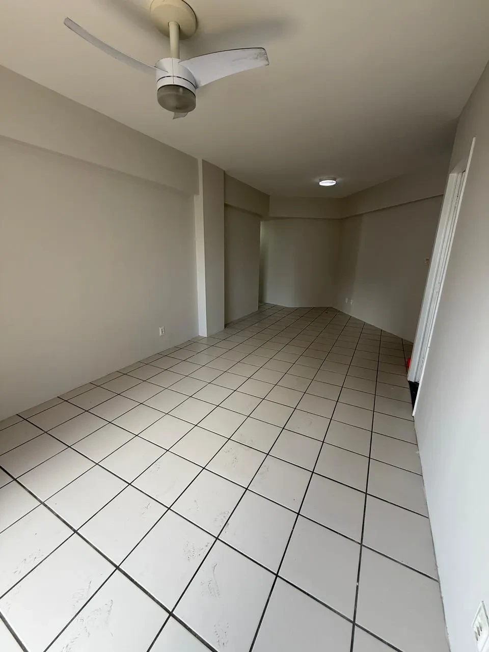 Imagem Apartamento com 2 Quartos à Venda, 76 m² em Torre - Recife