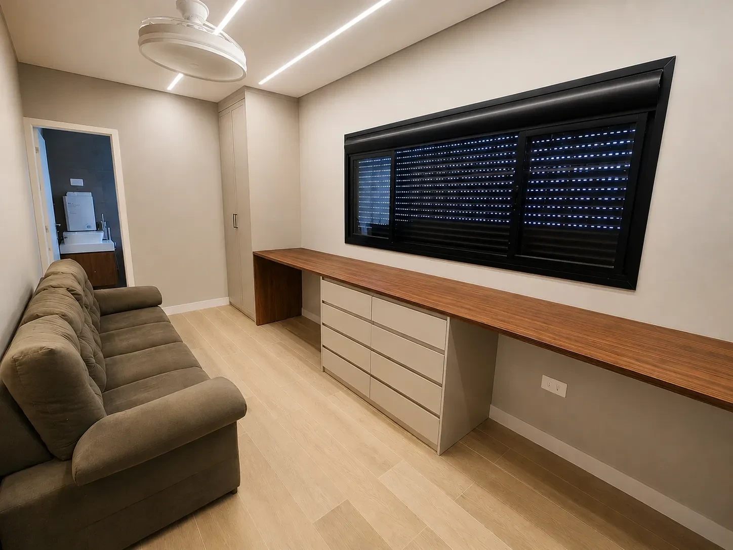 Imagem Sobrado com 5 Quartos à Venda, 271 m² em Jardim Casqueiro - Cubatão