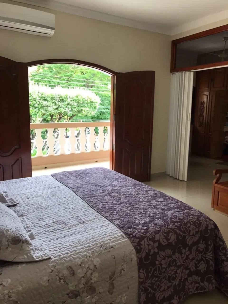 Imagem Casa com 4 Quartos à Venda, 250 m² em Jardim Tropical - Cuiabá