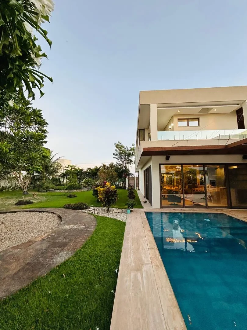 Imagem Casa de Condomínio com 4 Quartos à Venda, 326 m² em Cidade Alpha - Eusébio