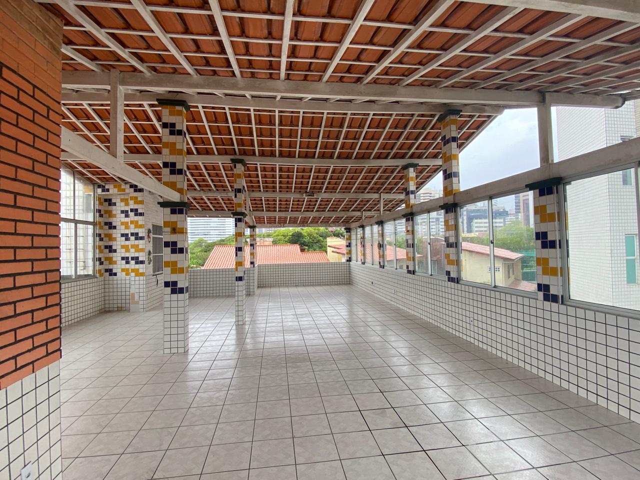Imagem Casa com 4 Quartos à Venda, 300 m²em Cocó - Fortaleza