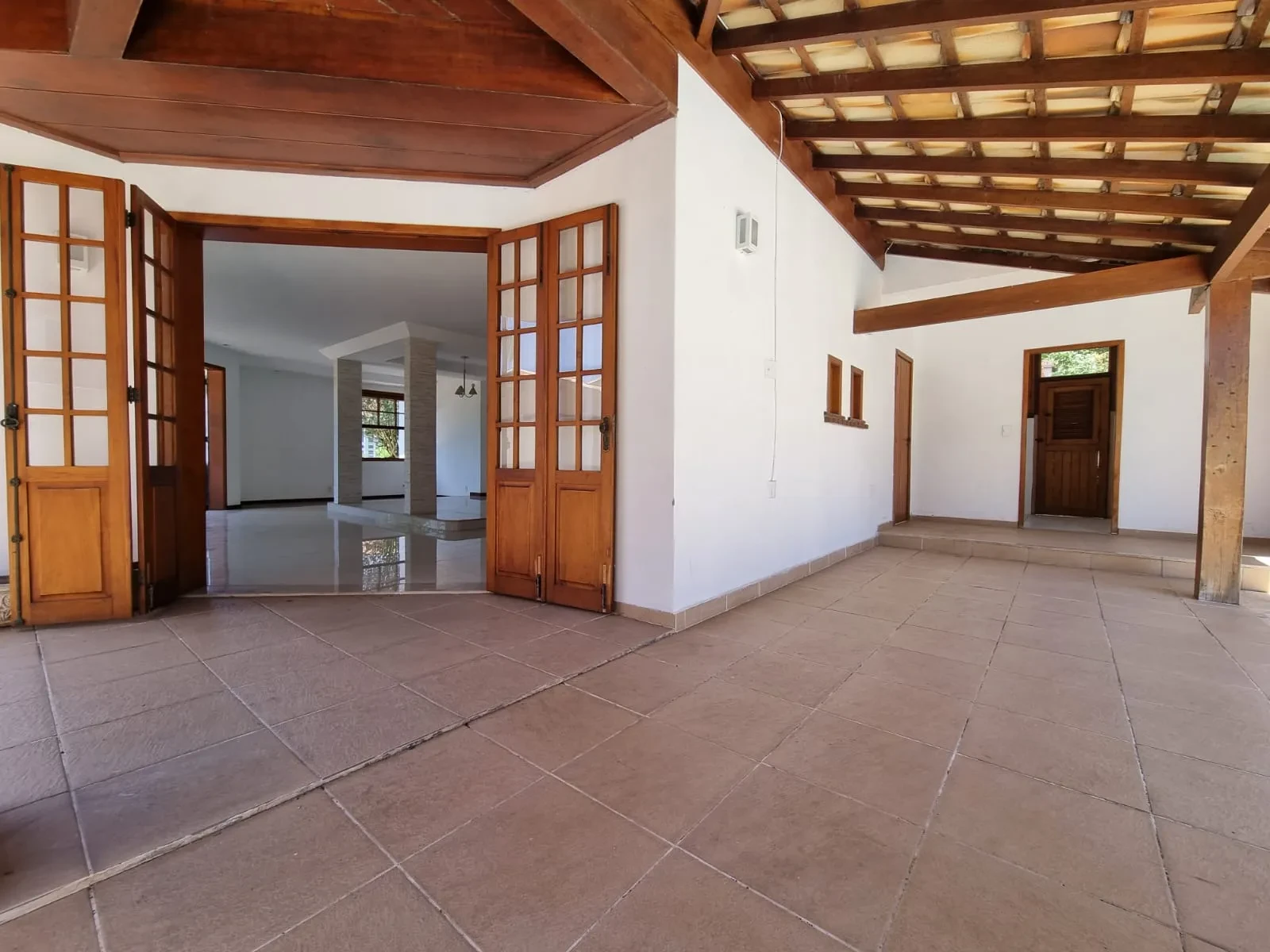 Foto do imóvel: Casa de Condomínio com 4 Quartos à Venda, 350 m² em Badu - Niterói