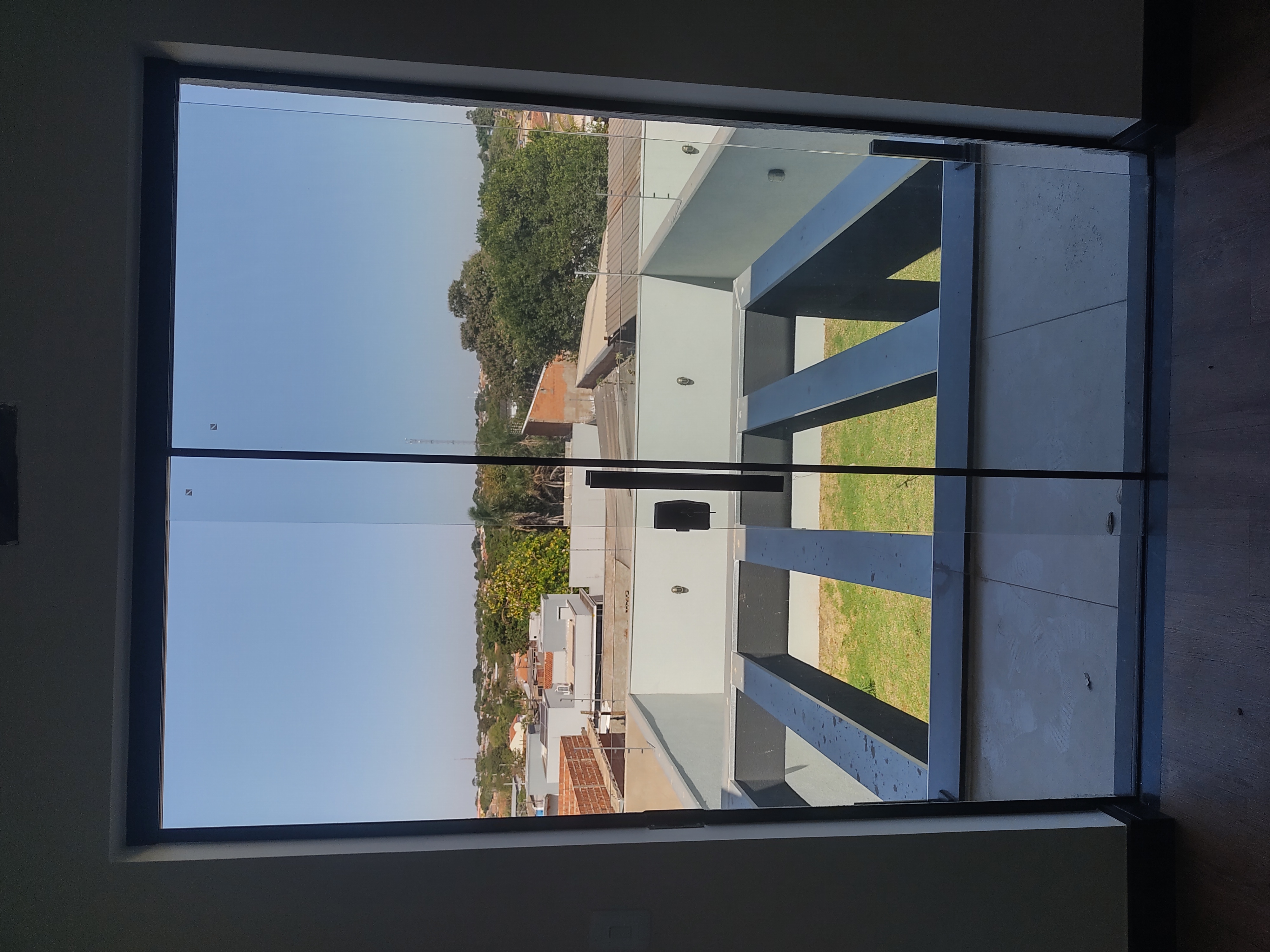 Imagem Sobrado com 3 Quartos à Venda, 125 m²em Jardim Montevidéu - Campo Grande