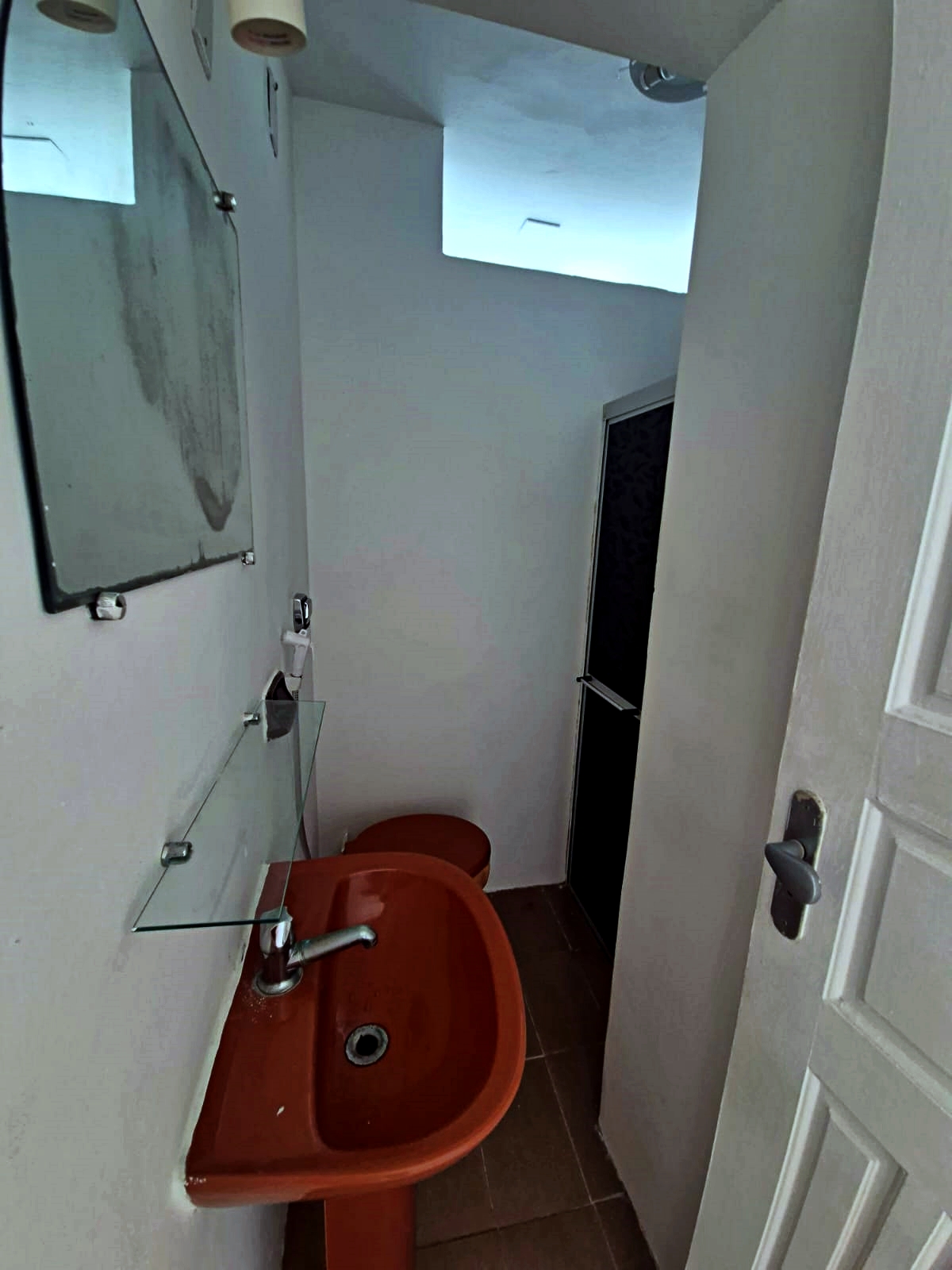 Imagem Apartamento com 3 Quartos para Alugar, 100 m² em Cremação - Belém