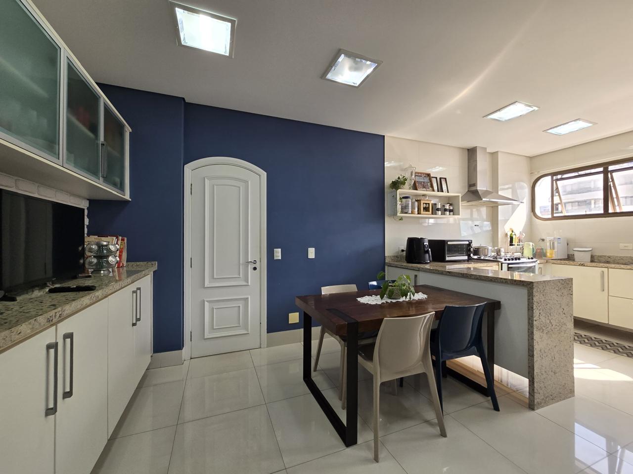 Foto do imóvel: Apartamento com 3 Quartos à Venda, 153 m²em Gonzaga - Santos