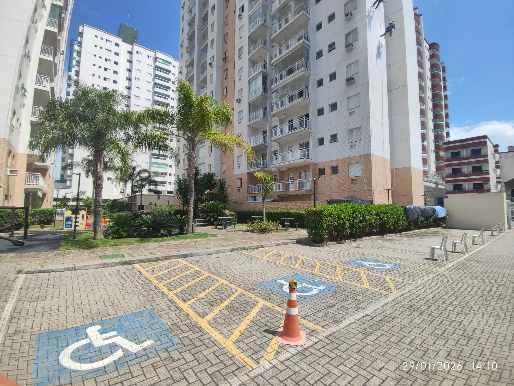 Foto do imóvel: Apartamento com 2 Quartos à Venda, 50 m² em Ocian - Praia Grande