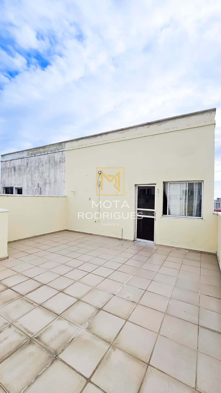 Imagem Casa de Condomínio com 3 Quartos à Venda, 120 m² em Engenheiro Luciano Cavalcante - Fortaleza