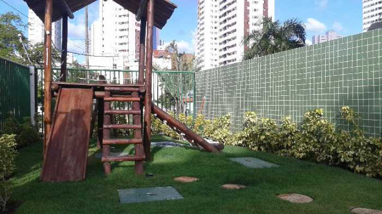 Imagem Apartamento com 2 Quartos à Venda, 52 m² em Boa Viagem - Recife