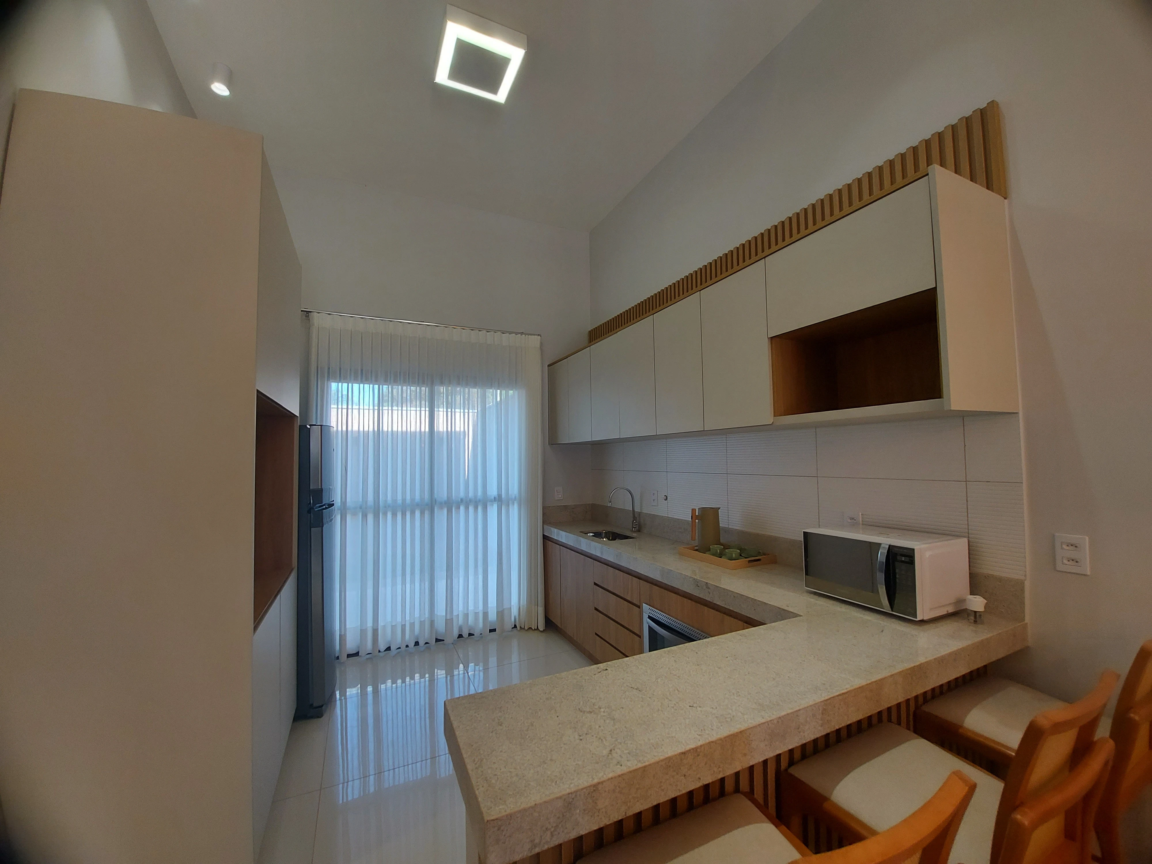 Imagem Casa de Condomínio com 3 Quartos à Venda, 135 m² em Sítios Santa Luzia - Aparecida de Goiânia