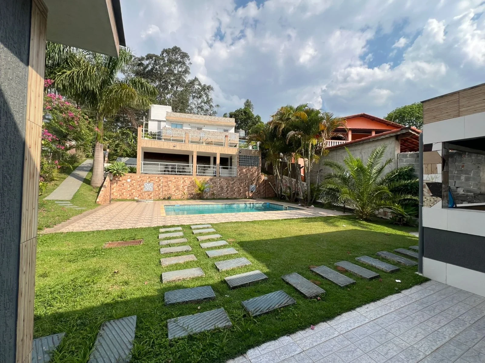 Imagem Chácara com 5 Quartos à Venda, 280 m² em Santa Isabel - Santa Isabel