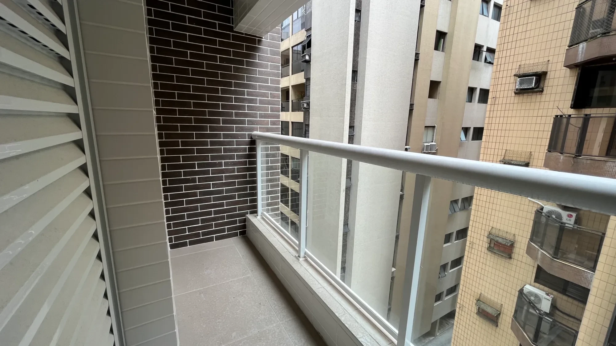 Imagem Apartamento com 2 Quartos à Venda, 82 m² em Aparecida - Santos