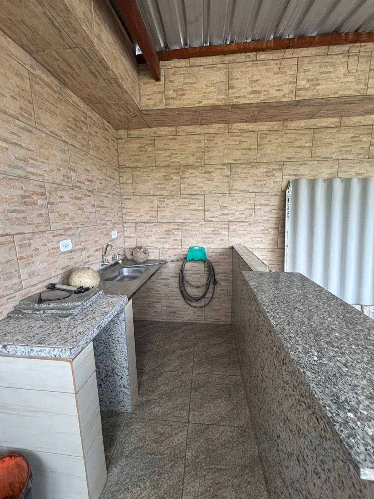 Foto do imóvel: Casa com 3 Quartos à Venda, 300 m² em Jardim das Rosas (Zona Leste) - São Paulo