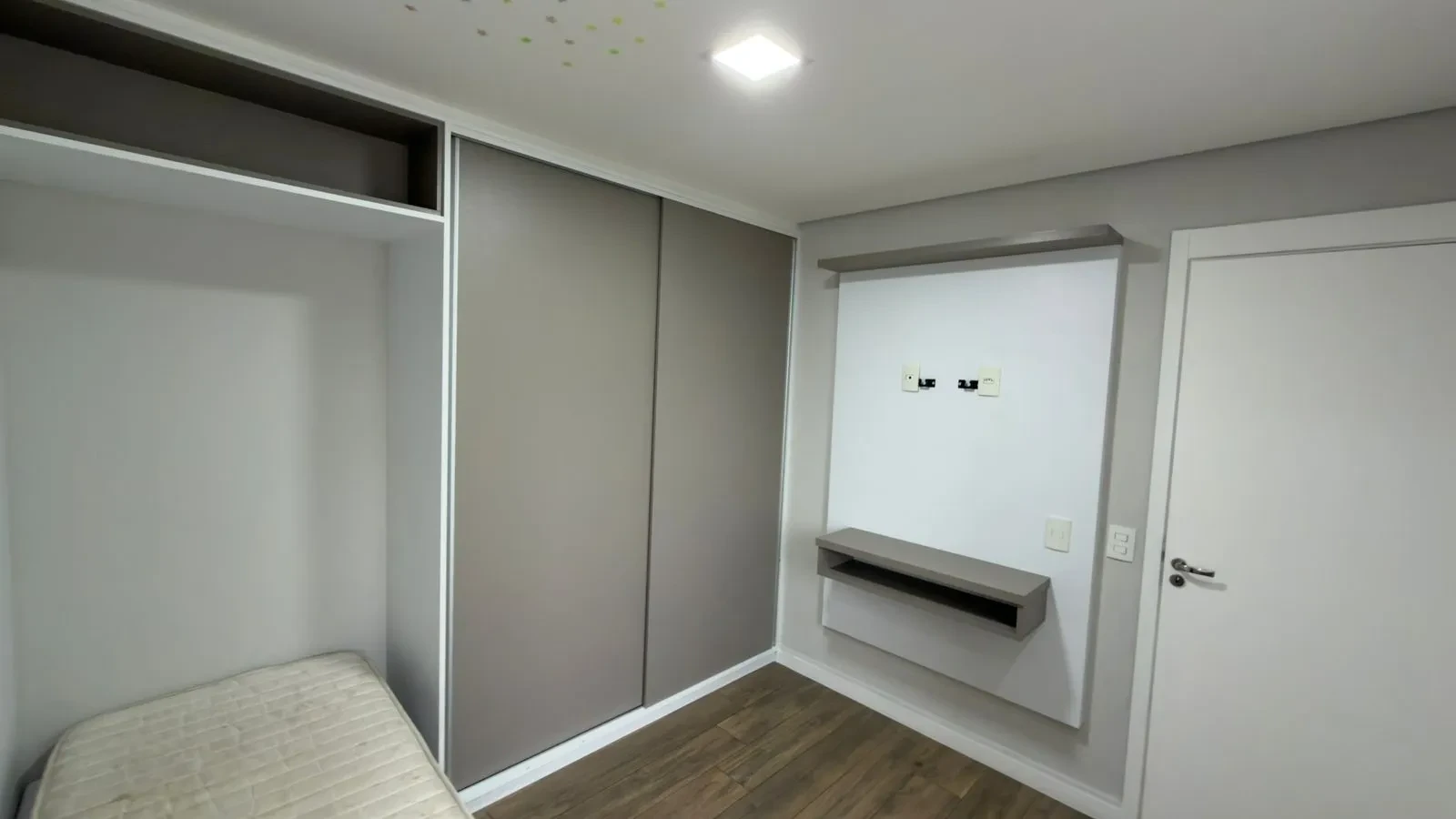 Imagem Apartamento com 2 Quartos à Venda, 83 m² em Continental - Osasco